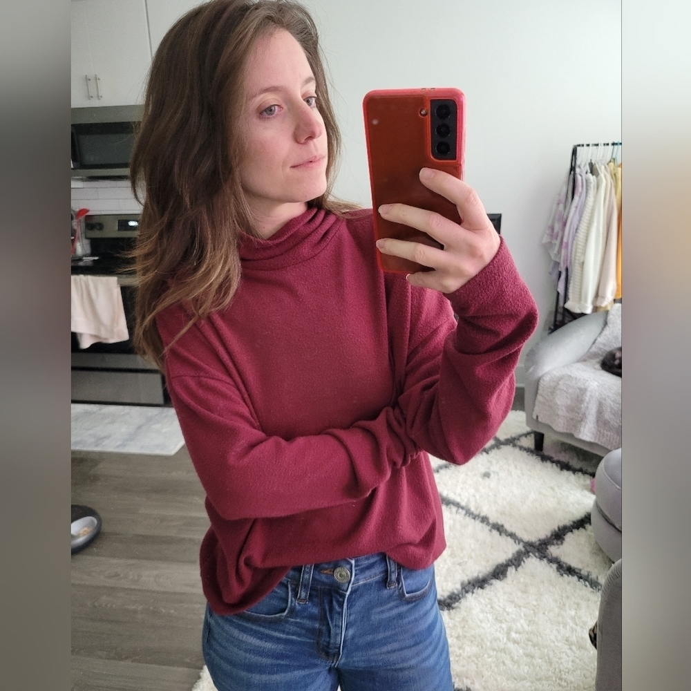 Forever 21 cowl turtleneck - Picture 2 of 4